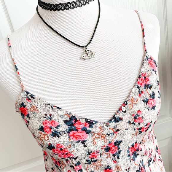 **TLC Needed** Free People Floral Embellished Tank - Picture 2 of 8